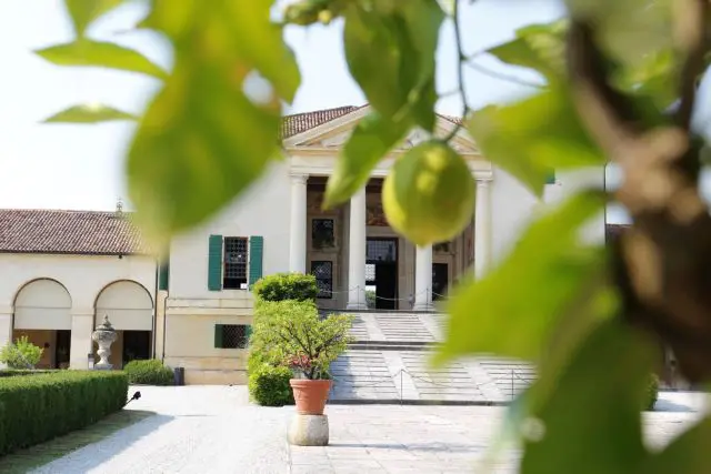 Villa Emo by Palladio in Venice outskirts. To visit during a private tour with professional driver