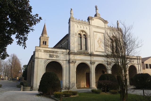 Santuario Madonna delle Grazie, Piove di Sacco. Service VTC avec chauffeur professionnel 
