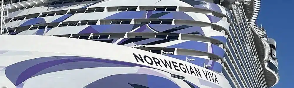 Bateau de croisière Norwegian Viva, Norwegian Cruise Lines, transfert privé du port de Trieste vers l'aéroport Marco Polo de Venise ou le centre-ville. Service VTC avec chauffeur professionnel